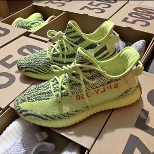 Yeezy Boost 350 V2 Semi Frozen Yellow